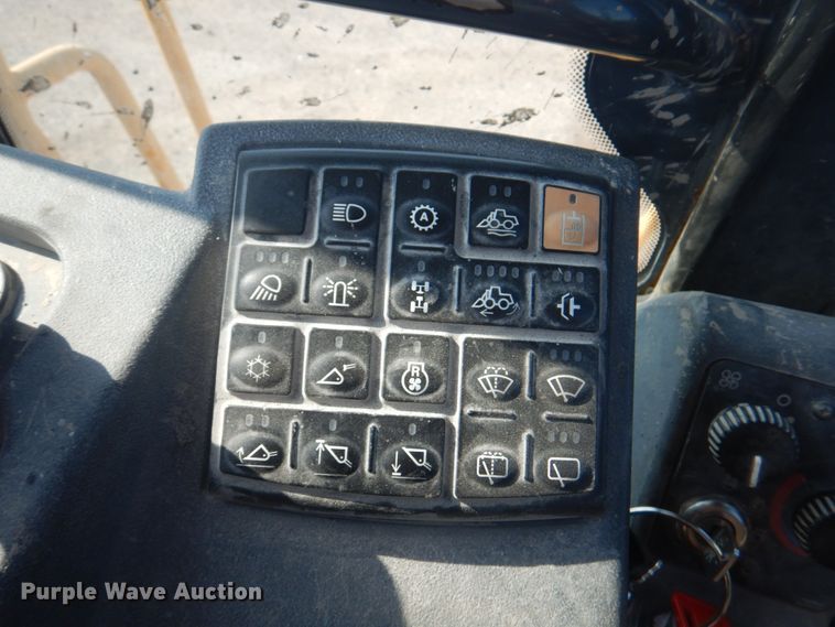 image for item KU9599 John Deere 724J  wheel loader