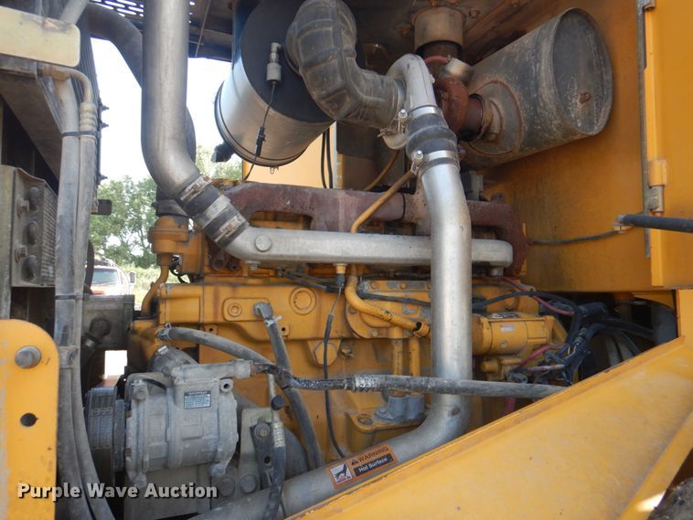 image for item KU9599 John Deere 724J  wheel loader