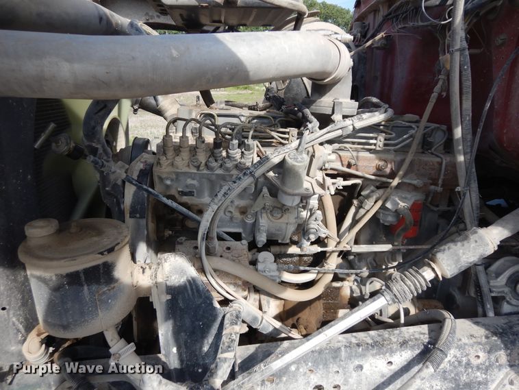 image for item KU9601 1989 Ford LT8000  tank truck