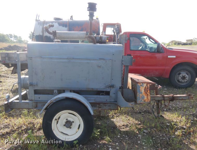 image for item KU9603 Lincoln SA-200  welder