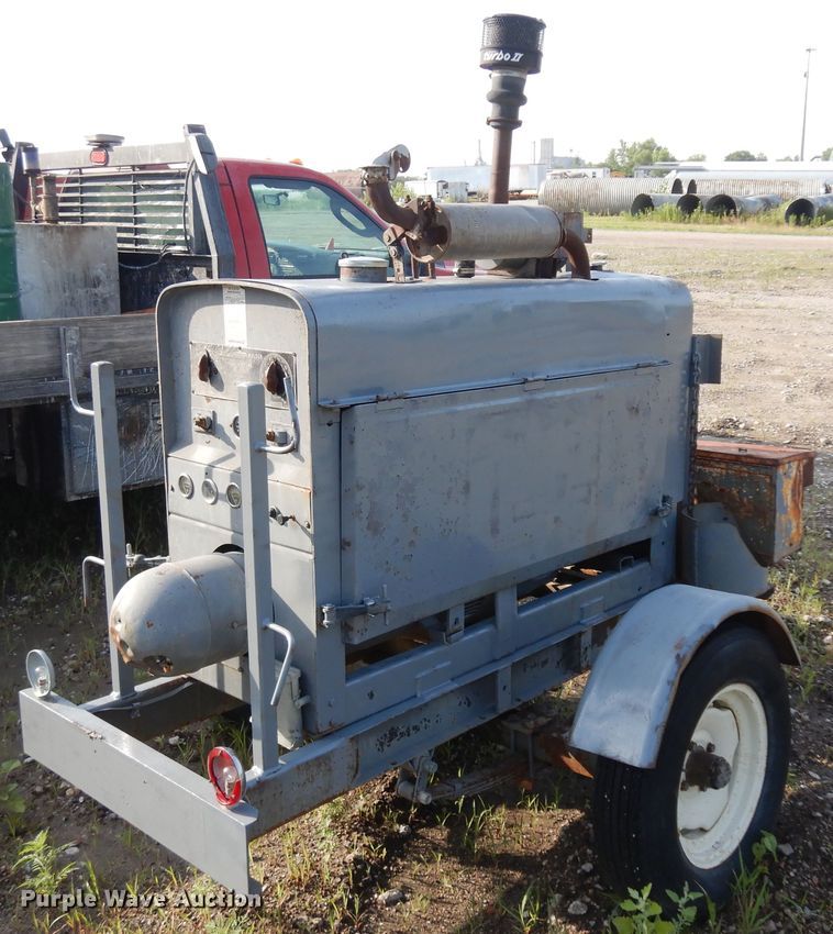 image for item KU9603 Lincoln SA-200  welder