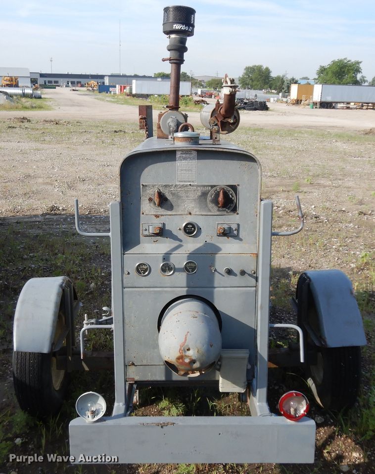 image for item KU9603 Lincoln SA-200  welder