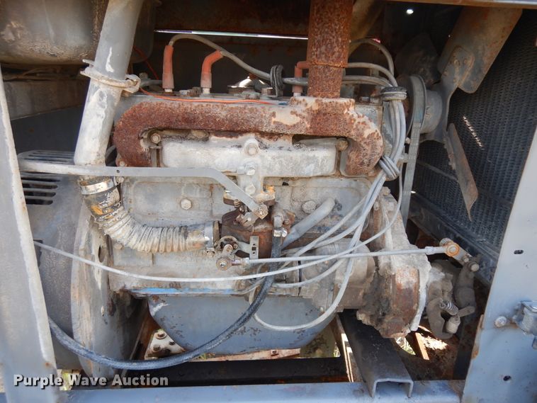 image for item KU9603 Lincoln SA-200  welder