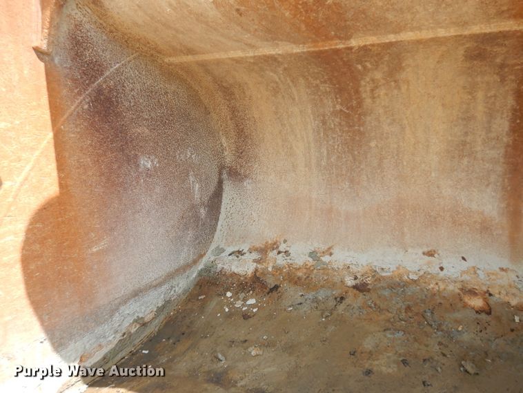 image for item KU9606 Caterpillar  excavator bucket