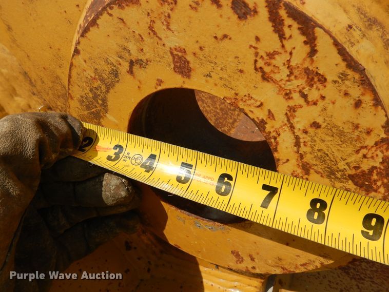 image for item KU9606 Caterpillar  excavator bucket