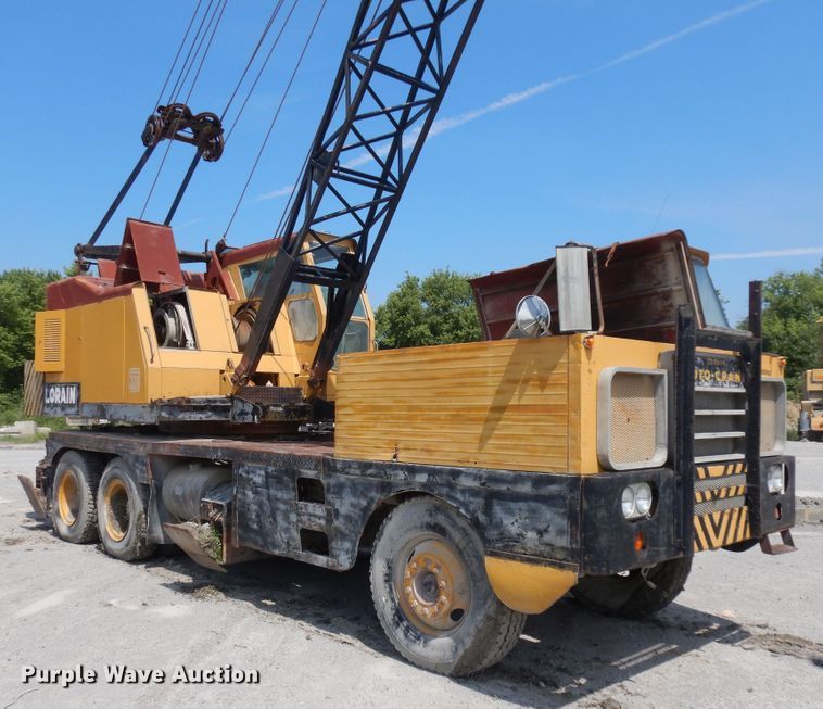 image for item KU9607 Lorain Moto-Crane 320  truck crane