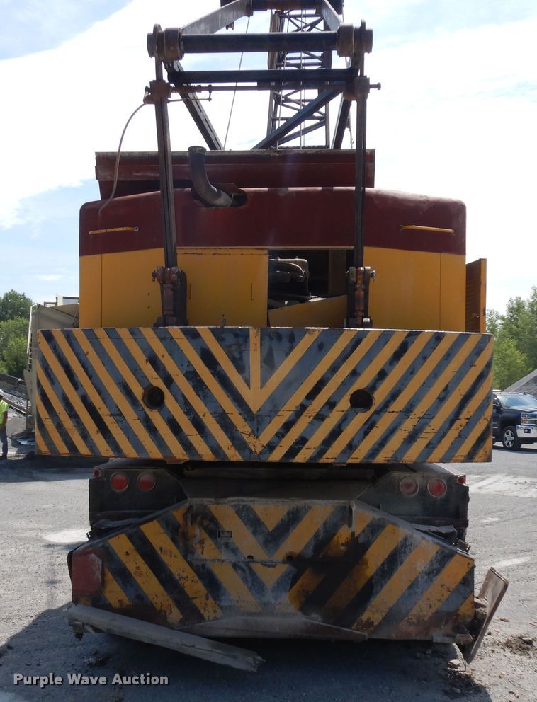 image for item KU9607 Lorain Moto-Crane 320  truck crane