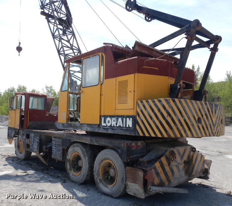 image for item KU9607 Lorain Moto-Crane 320  truck crane