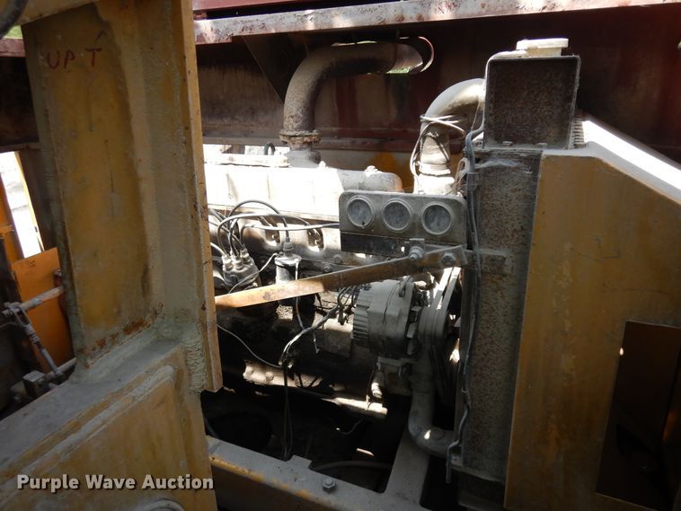 image for item KU9607 Lorain Moto-Crane 320  truck crane