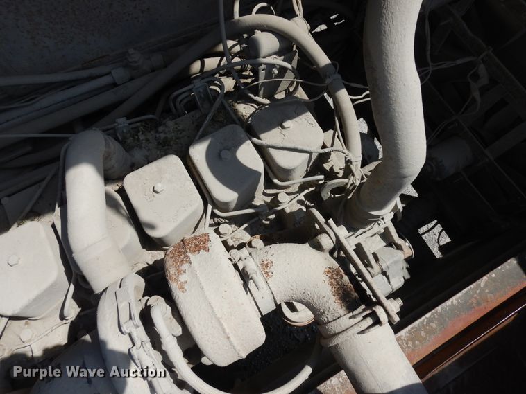 image for item KU9607 Lorain Moto-Crane 320  truck crane