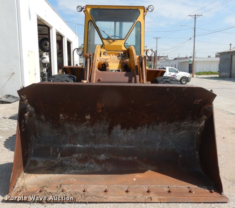 image for item KU9608 1972 Caterpillar 950  wheel loader