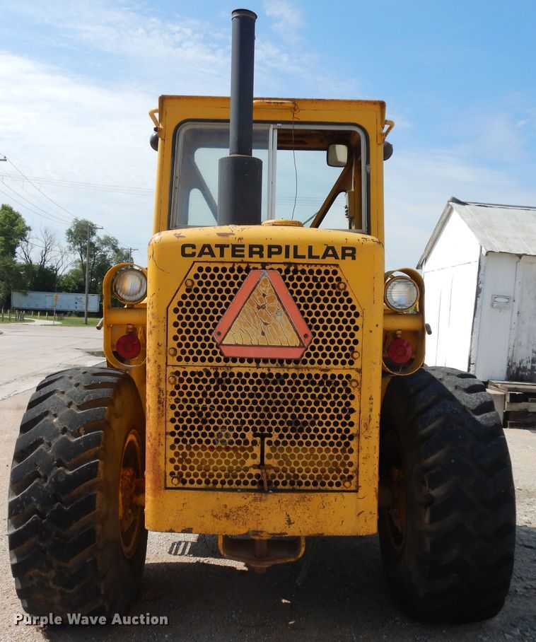 image for item KU9608 1972 Caterpillar 950  wheel loader