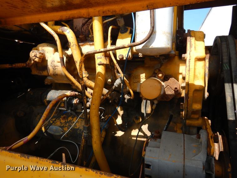 image for item KU9608 1972 Caterpillar 950  wheel loader