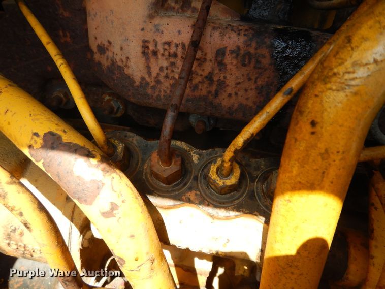 image for item KU9608 1972 Caterpillar 950  wheel loader