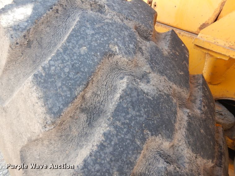 image for item KU9608 1972 Caterpillar 950  wheel loader