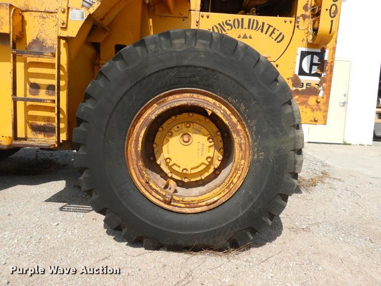image for item KU9608 1972 Caterpillar 950  wheel loader