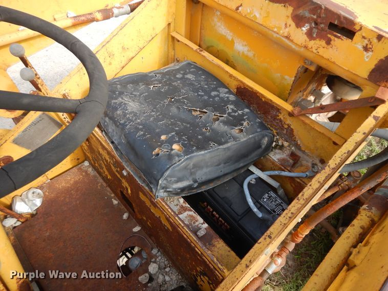 image for item KU9613 Michigan 75A  wheel loader