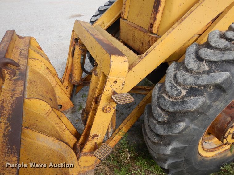 image for item KU9613 Michigan 75A  wheel loader