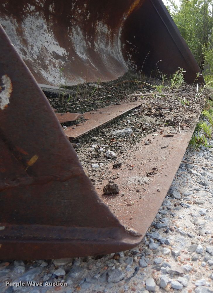 image for item KU9613 Michigan 75A  wheel loader