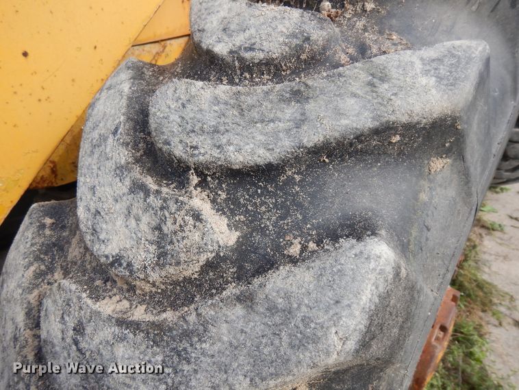 image for item KU9613 Michigan 75A  wheel loader