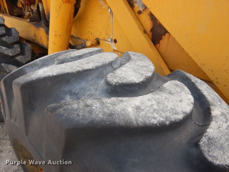 image for item KU9613 Michigan 75A  wheel loader