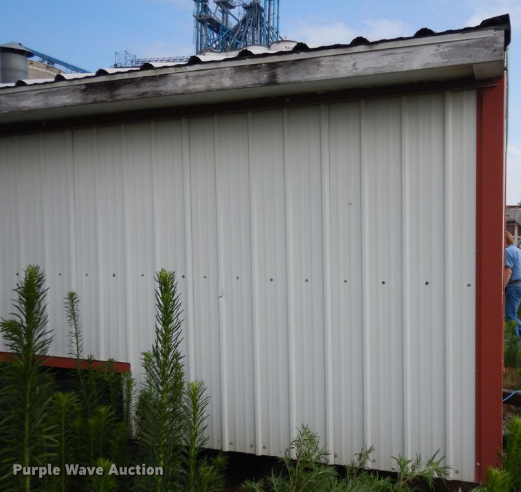 image for item KU9615 Water heater trailer