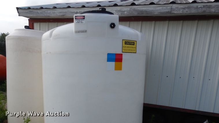 image for item KU9615 Water heater trailer