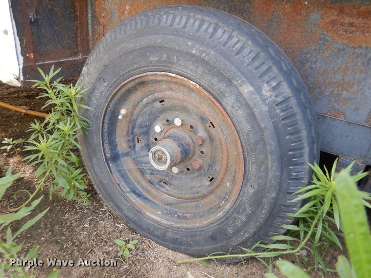 image for item KU9615 Water heater trailer