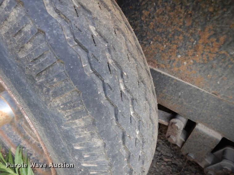 image for item KU9615 Water heater trailer