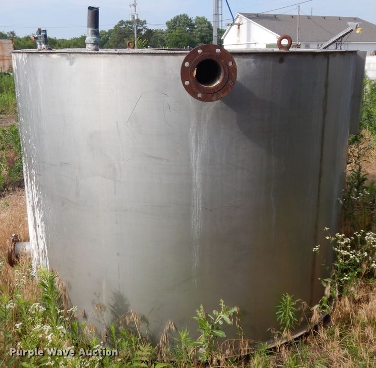 image for item KU9615 Water heater trailer