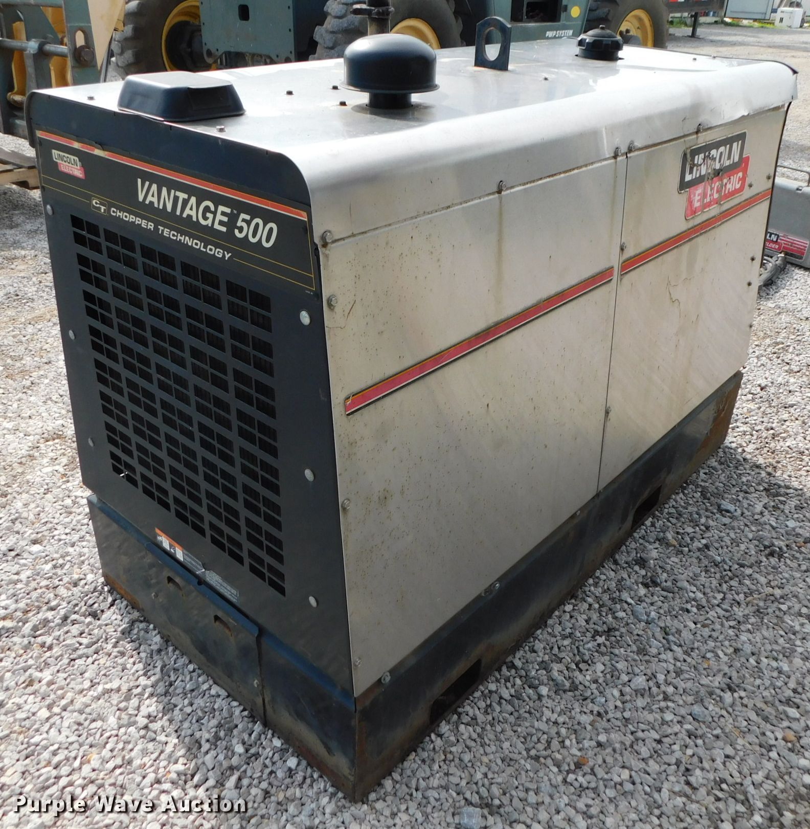 Lincoln Electric Vantage 500 welder in Falls City, NE Item DK8598