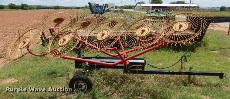 image for item DH7259 Ogden KM Caddy  hay rake