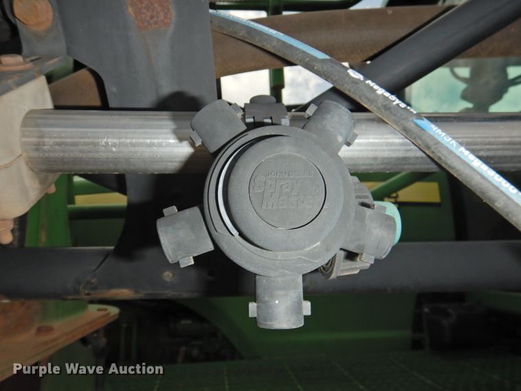 image for item DK2254 2006 John Deere 4920  sprayer