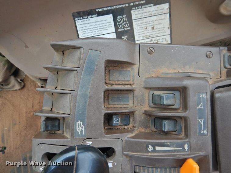 image for item DK2254 2006 John Deere 4920  sprayer