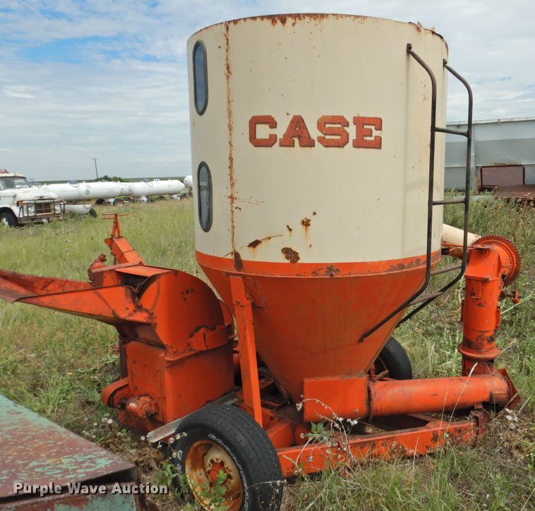 image for item DK2266 Case  feed grinder/mixer