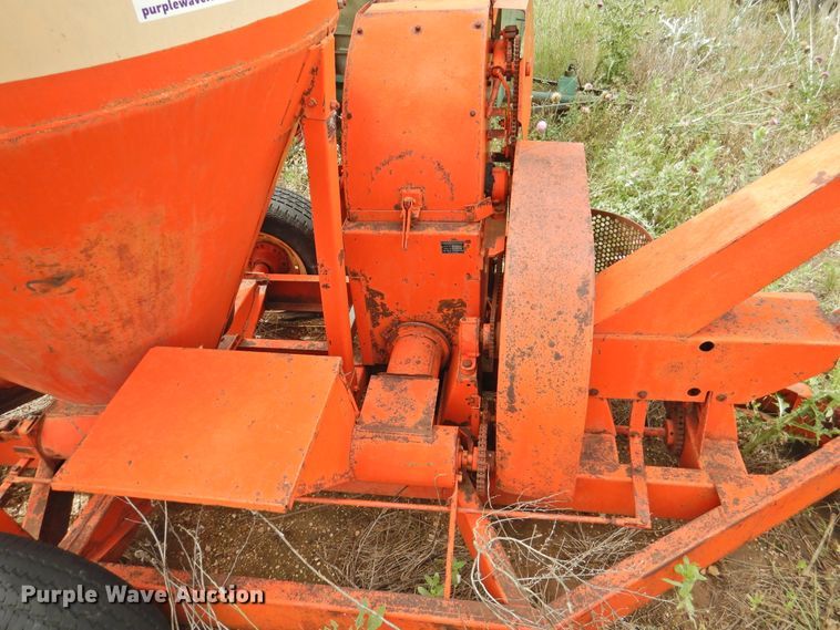 image for item DK2266 Case  feed grinder/mixer