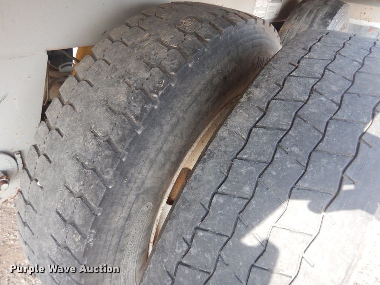 image for item DK8011 2013 Jet  grain trailer