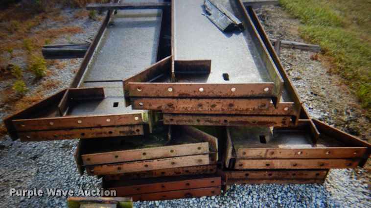 image for item DL0080 40' x 200' x 20' building frame