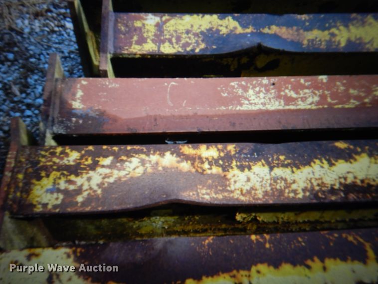 image for item DL0080 40' x 200' x 20' building frame