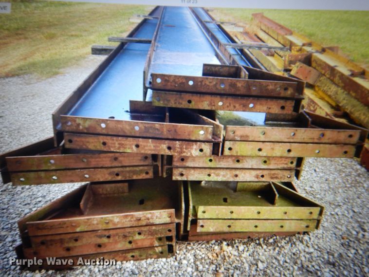 image for item DL0080 40' x 200' x 20' building frame