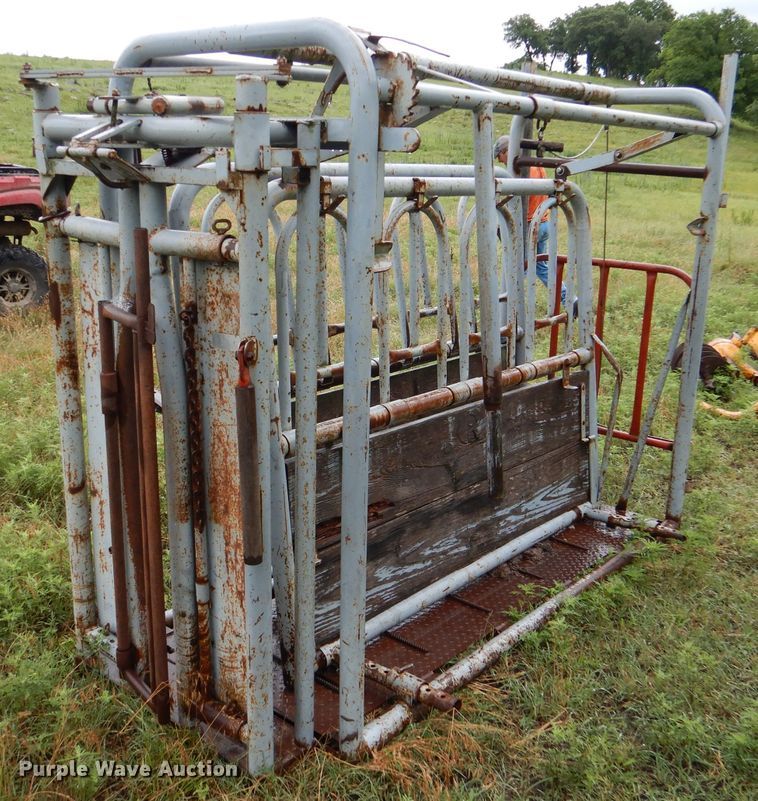 image for item DL3239 Filion  squeeze chute