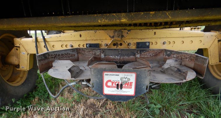 image for item DL3323 1999 New Holland TR99  combine