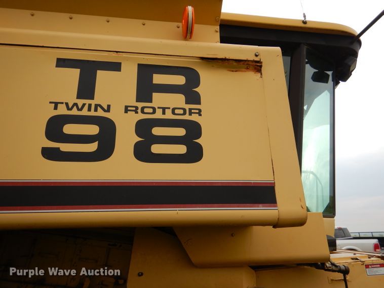 image for item DL3324 1997 New Holland TR98  combine