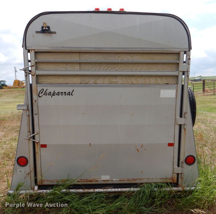 image for item DL3327 2004 Chaparral  livestock trailer
