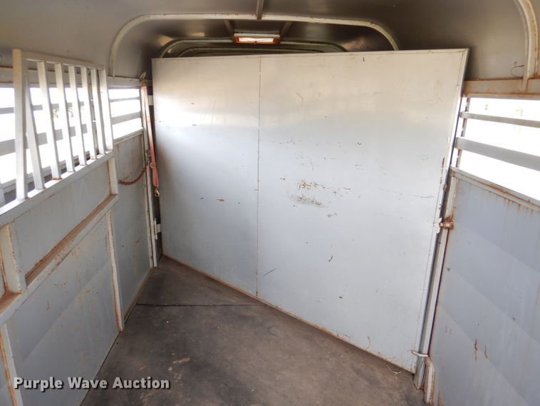image for item DL3327 2004 Chaparral  livestock trailer