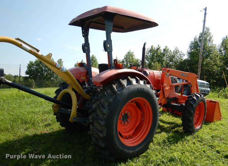 image for item DL3331 Kubota M7040  MFWD tractor