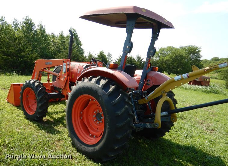 image for item DL3331 Kubota M7040  MFWD tractor
