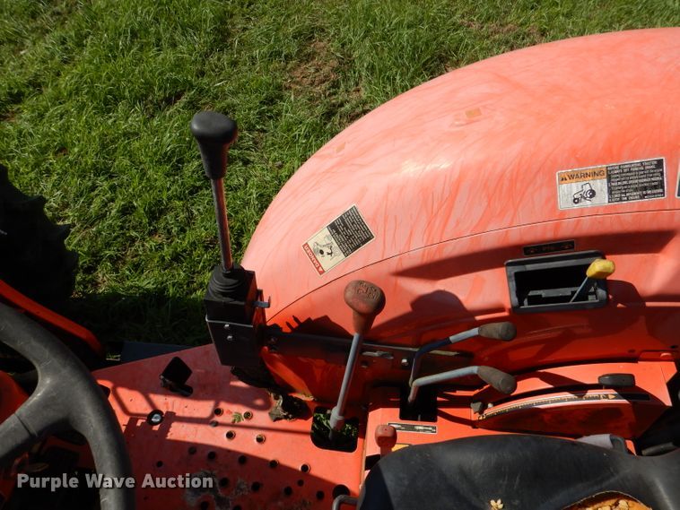 image for item DL3331 Kubota M7040  MFWD tractor