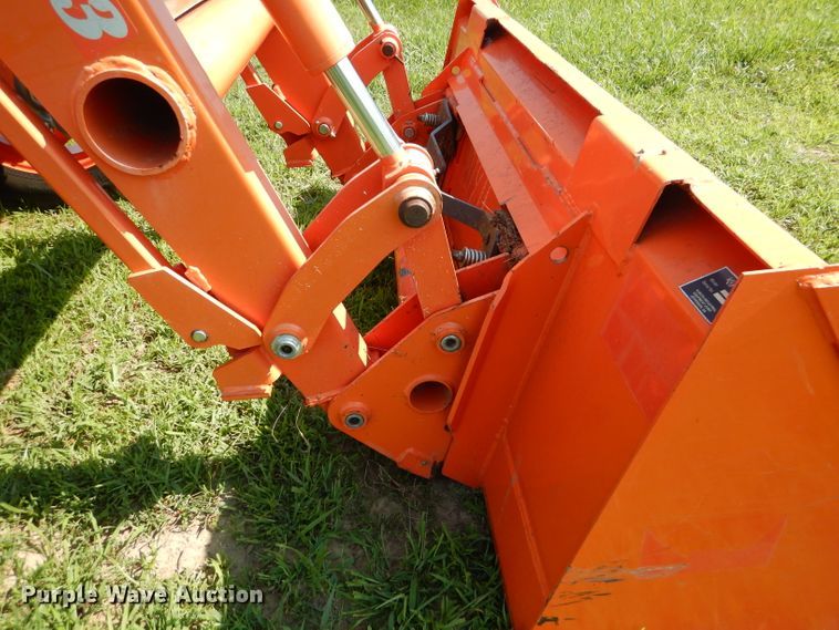 image for item DL3331 Kubota M7040  MFWD tractor