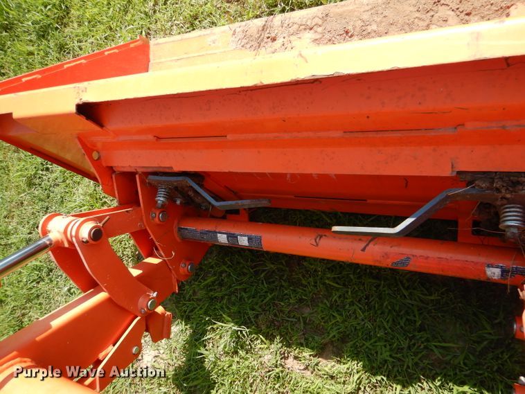 image for item DL3331 Kubota M7040  MFWD tractor